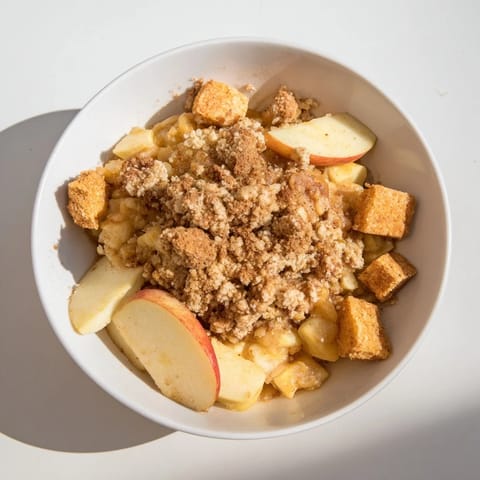 Warm Rustic Apple Cinnamon Crumble